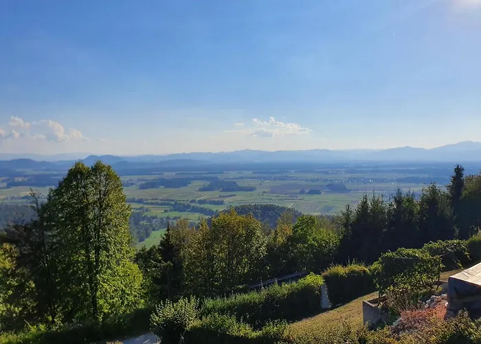 Veronica's Place In The Mountains فيلة